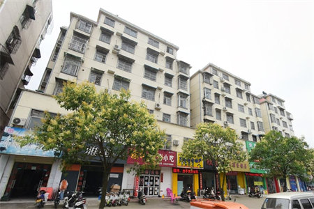 郭庄社区东区3室2厅1卫带车库